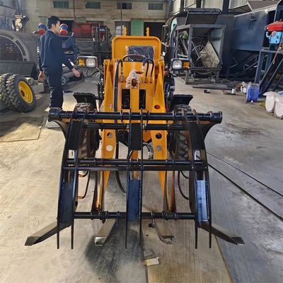 600 kg Poids de la machine 7 tonnes Chargeur avant 877h Chargeur à roues avant Avec un seau de 4,2cbm