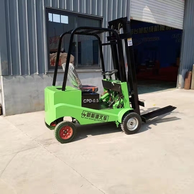 Chargeur à roues Caterpillar utilisé avec chargeur à remontage en excellent état