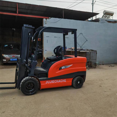 2000 kg de poids Plateforme de levage de chariot élévateur télescopique pour tout terrain et auto-chargement