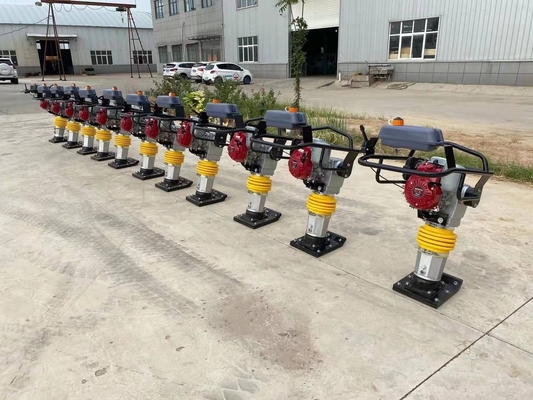 Rammer de tamponage à l'essence à haut rendement de fonctionnement pour pièces de machines de tamponage ferroviaire