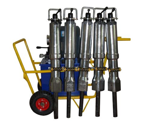 200 kg de poids moteur diesel fractionneur hydraulique de roche pour une fractionnement des roches en douceur et rapidement