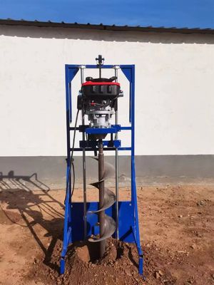 La plantation et le creusement d'arbres sont faciles grâce à l'aiguille en acier au carbone de 20 à 50 cm de diamètre