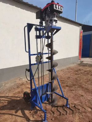 La plantation et le creusement d'arbres sont faciles grâce à l'aiguille en acier au carbone de 20 à 50 cm de diamètre