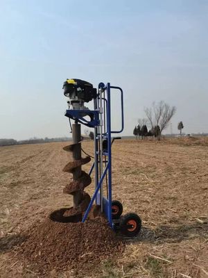 La plantation et le creusement d'arbres sont faciles grâce à l'aiguille en acier au carbone de 20 à 50 cm de diamètre