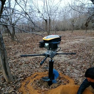 Puissant Cma7300 Benzine Earth Auger Forage Outil de creusement à deux temps 63cc Moteur à essence