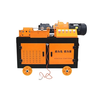 4kw/40-60r/min D25-40mm machine à faire des vis d'accouplement pour le laminage d'accouplement de fil de rebar