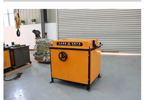 Machine de polissage de barres d'acier électrique à rebondissage, décalcification et soufflage à coups de feu, facile à utiliser