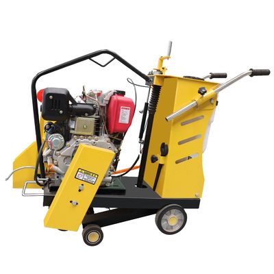 180 mm profondeur de coupe Machine de coupe de béton 4kw / 11hp / 25hp Pousse / marche automatique
