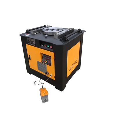 Machine de pliage automatique de barres d'armature de 40 mm avec une précision et une vitesse du moteur de 1440 tr/min