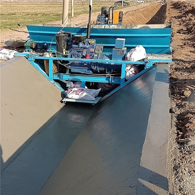 Réglage urbain Autopropulsé Réglage de fossé de traction de la machine de formage de rouleaux de canaux
