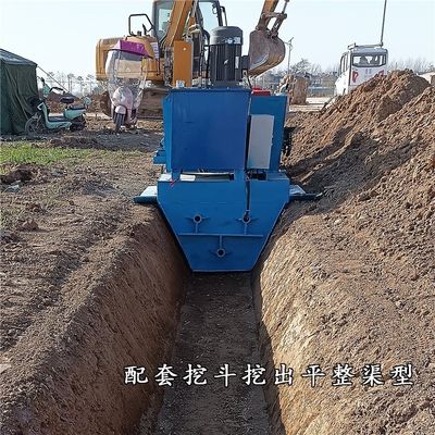 Machine de revêtement de canal en béton en forme de U personnalisée pour la construction et le fossé agricole
