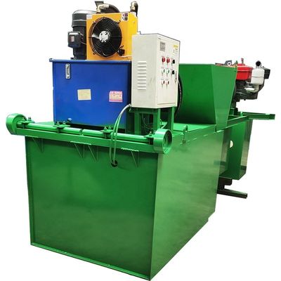 Machine de formage de fossé en ciment d'eau en forme de U autopropulsée pour revêtement de béton de canal