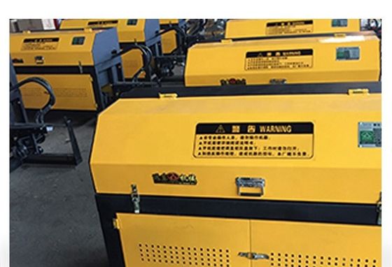 Jaune 2-6mm Steel Bar Straightener et Cutter pour les magasins de matériaux de construction avec des matériaux