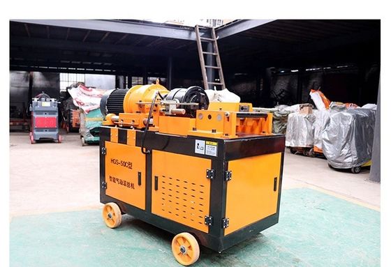 Machine de fabrication de vis à barres d'acier avec fil de rebar roulant 1050*700*1100MM 3-380V 50HZ