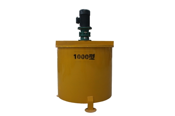 Haute efficacité de fonctionnement 1.2 M3 Autopropulsé Mini-Béton Mixer Truck pour la personnalisation