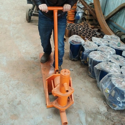 1.1*0.3*0.55m Taille Ciment Mortier à main Pompe à injection de béton avec 12 mois