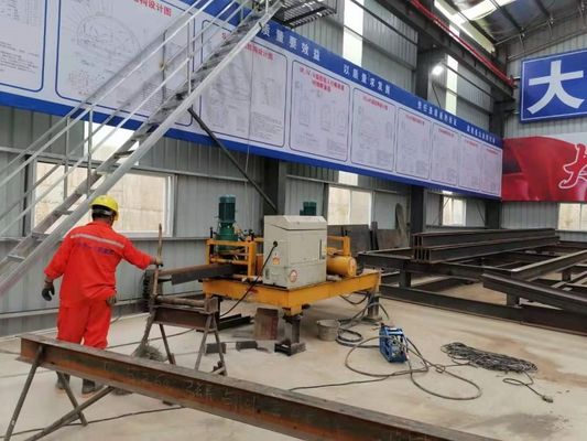 Machines de pliage à froid pour les travaux de construction Matériau applicable Faisceau H/Faisceau I Automatique