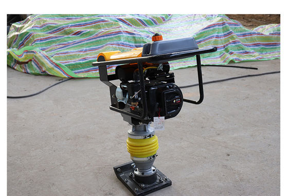 Compacteur d'impact par vibration à haute fréquence pour l'essence destiné au développement des infrastructures