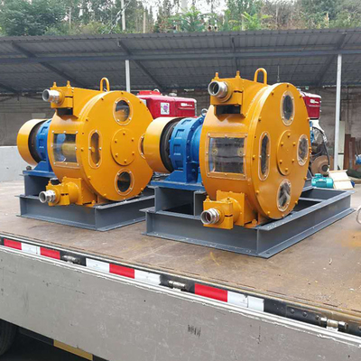 Pompe à tuyau à haute viscosité pour matériaux corrosifs