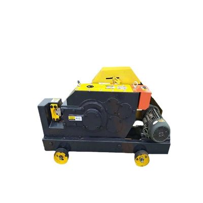 Machine de découpe de barres d'acier à moteur électrique pour la découpe précise de barres de forme spéciale