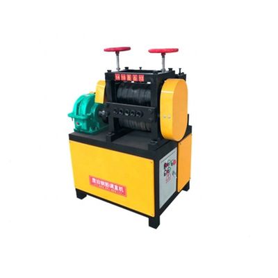 Machine de pliage automatique de tuyaux de 1380*870*1400 mm avec redressement pour la demande du client