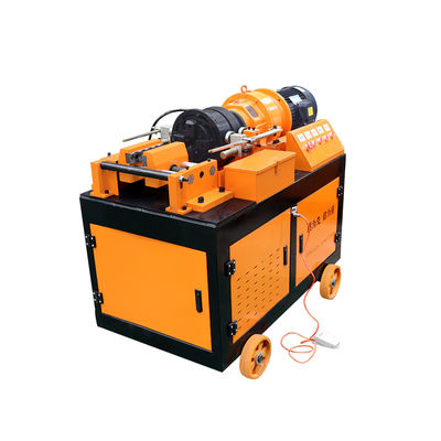 Machine de laminage automatique à vis à fils de rebord pour boulons à étriers 16-40 mm Portée de puissance 7,5 kW