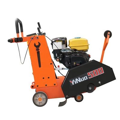 Machine de découpe routière autonome à haut rendement de fonctionnement pour la découpe de bordures d'asphalte