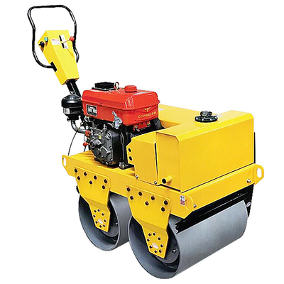 Capacité de réservoir d'eau de 60L Mini marche derrière la route Compacteur à rouleaux pour un transport facile