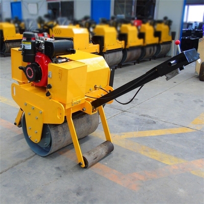 20KN*2 Force passionnante moteur diesel Voyage sur rouleau routier hydraulique à double tambour vibrant
