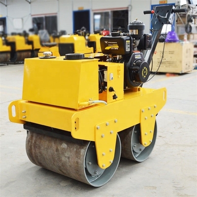 600 kg rouleau à rouleaux vibrants pour pavage d'asphalte avec moteur diesel de 1350*850*1250 mm