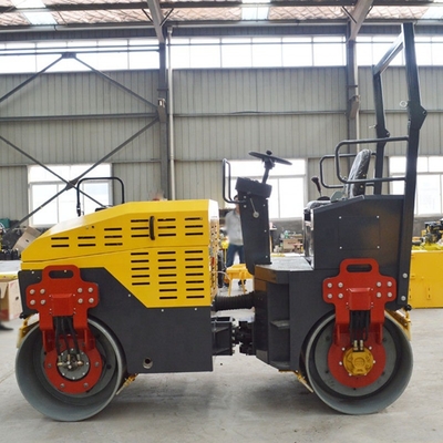 Compacteur à rouleaux à rouleaux à double tambour à main pour les petites exigences de pavage routier